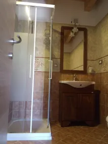Lovely farmhouse Casotti Genoa - Image 4