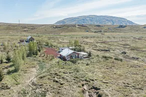 Beautiful lakehouse by the golden circle - fishing - Image 2