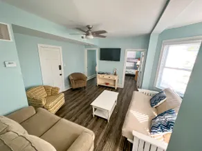 Beach Cottage HEART OF SP sleeps 6 - Image 3