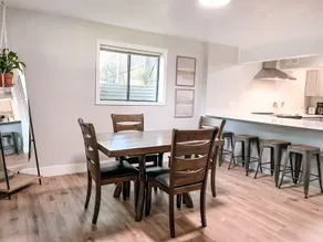 Spacious Mountain Side Retreat Minutes to WSU - Image 2