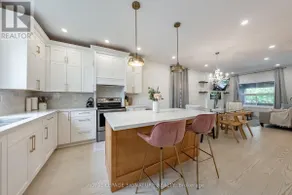 Luxurious House near heart of downtown-King Bed - Image 3