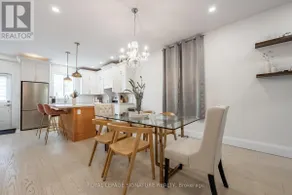 Luxurious House near heart of downtown-King Bed - Image 4