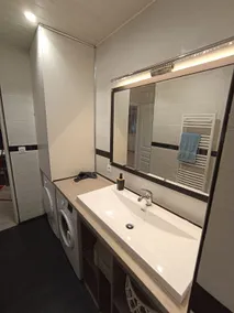 Beautiful renovated apartment in the town center. - Image 4