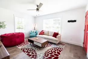Stylish retreat w/ hot tub! - Image 2