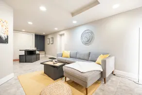 Modern/Kitchen/WI-FI/WorkSpace/ASD Child Equipped - Image 2