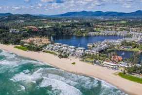 Beachfront Residences - Stunning Sea and Lake View - Image 2