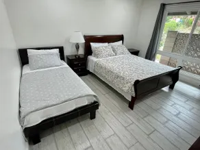 Spacious 3B2B House Between Disney & Universal - Image 4