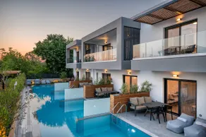 2 Bedroom Maisonette Swim-Up Pool - Image 2