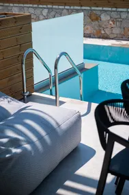 2 Bedroom Maisonette Swim-Up Pool - Image 5