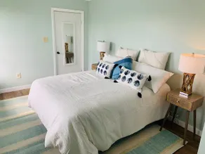 The Old Grand Isle Town Hall - Sleeps 12 Guests - Image 2