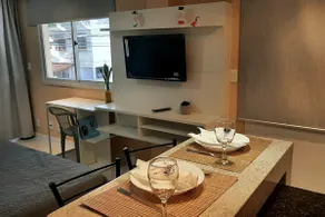 Cozy Studio Near the Airport - Image 3