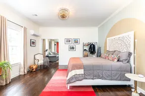 Cozy Intown Studio - Image 2