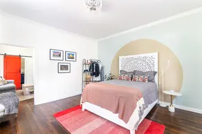 Cozy Intown Studio - Image 5