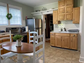 Danville Rock Cottage - Image 3