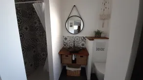 Quiet apartment in a green garden - Image 3