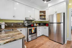 Downtown Brevard Pets Welcome 3/2 * Covered Porch* - Image 4