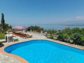 Mediterranean Lake View Villa / Pool & Jacuzzi - Image 2