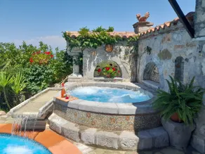 Mediterranean Lake View Villa / Pool & Jacuzzi - Image 4