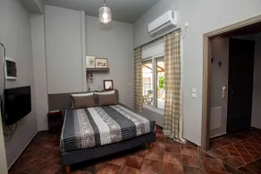 Agios Adrianos Nafplio Cozy Stone Studio - Image 2