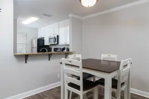 Lovely Upstairs 2-Bedroom condo with a pool - Image 5