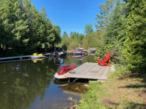 Cedar Lodge | Peaceful Waterfront Escape - Image 4