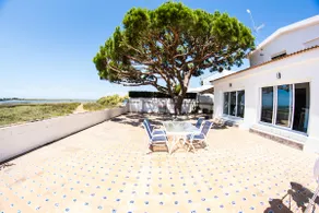 Unique beach house in El Rompido - Image 2