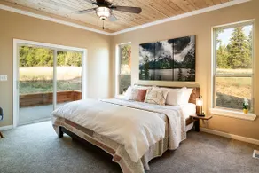 Luxury Mountain & River Cabin - Image 3