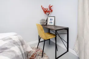 Fabulous Uptown Apartment - Clean & Close to Train - Image 5