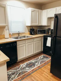 1BDRM, Open, Convenient, Private Parking, Laundry - Image 5