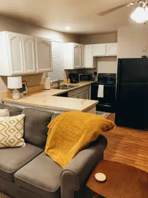 1BDRM, Open, Convenient, Private Parking, Laundry - Image 2