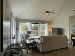 “Rise Up For the View” Condo with 1 King, 2 Queens - Image 3