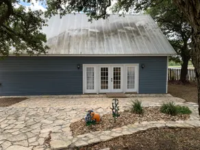 The Bonnie Blue House in Independence, TX - Image 3