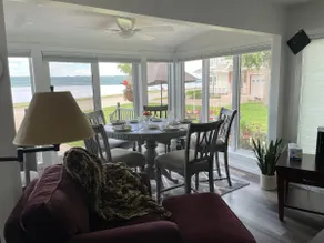 Waterfront twin home in beautiful Lake City, MN - Image 4