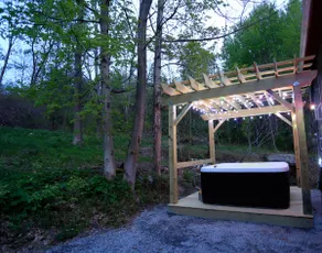 Seasonal Pool, Hot Tub / Fire Pit Year Round - Image 2