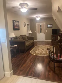 Welcome to” The Farm” Kimmy's Loft - Image 5