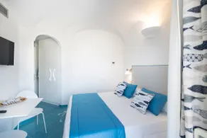 Studio with a private beach - Image 3