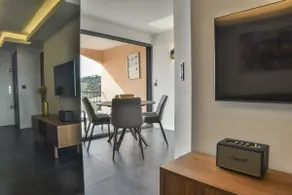 Luxury cocoon with splendid sea view - Image 4