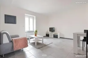 Blaye-les-Mines: Superb Apartment - Image 2