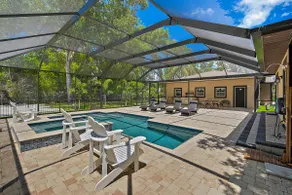 Lancaster Perfect Vacation HOME - Pool Heating Avail - Image 3