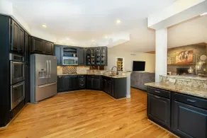 5755 Butler Warren Cheerful 6-Bedroom Villa with fishing pond - Image 3