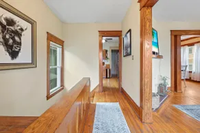 Cozy 3 Bedroom 2 Full Bath - Free Parking + More! - Image 3