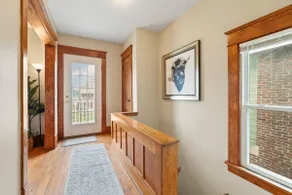 Cozy 3 Bedroom 2 Full Bath - Free Parking + More! - Image 4