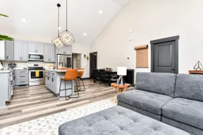\"Mill Excellence\" 2 Kings 2 Baths 3Min to Downtown - Image 5