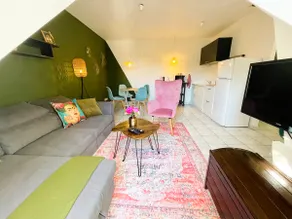 Beautiful FRIDA 🌼 Suite, 🌼 cozy & quiet, downtown - Image 4