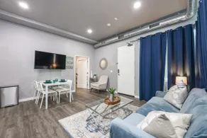 Chic 1BR | Near Little Italy | Downtown San Diego - Image 3