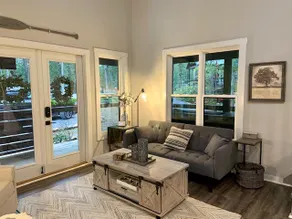 Swordfish Suite DOG friendly- Pup Shed Retreat - Image 4