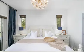 Luxury Muskoka Waterfront 5 Bedrooms Dream Cottage - Image 3