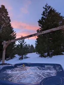 Upper Meadow Lodge - Groups up to 23 on 17 acres - Image 4