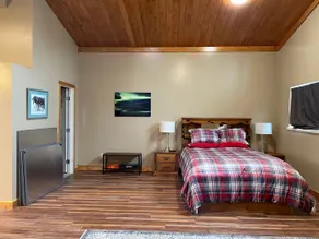 Denali Homestead's Cozy Cabin 1 - Image 5