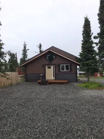 Denali Homestead's Cozy Cabin 1 - Image 2